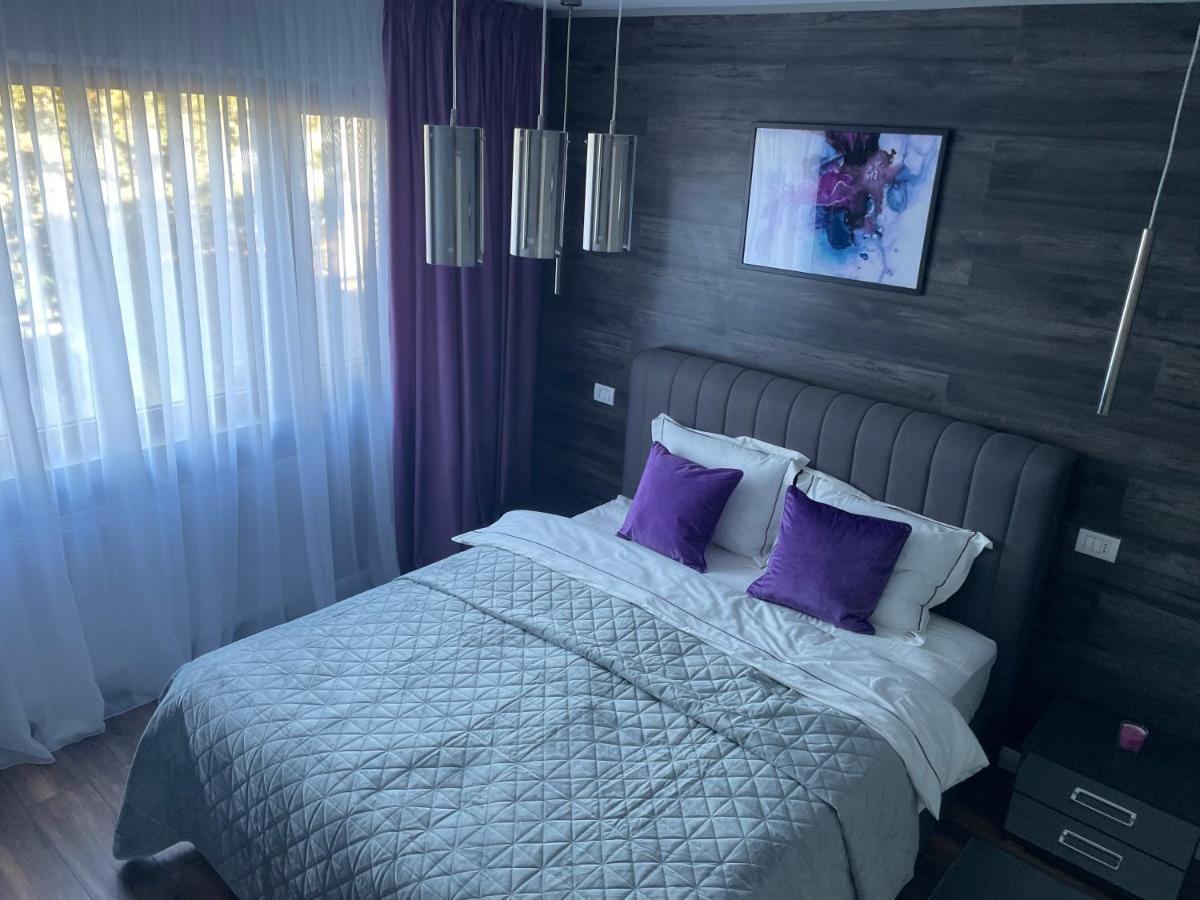 Lovely 2 Rooms Apartment In The Center Of The City Bucharest Exterior photo