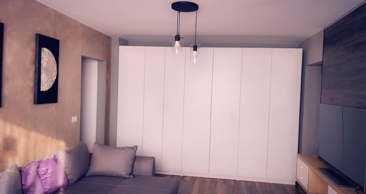 Lovely 2 Rooms Apartment In The Center Of The City Bucharest Exterior photo