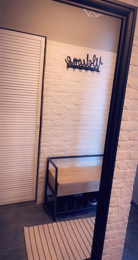 Lovely 2 Rooms Apartment In The Center Of The City Bucharest Exterior photo
