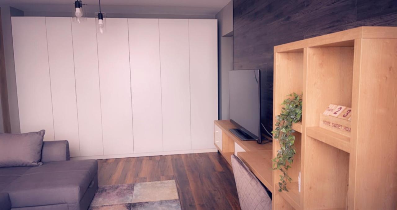 Lovely 2 Rooms Apartment In The Center Of The City Bucharest Exterior photo
