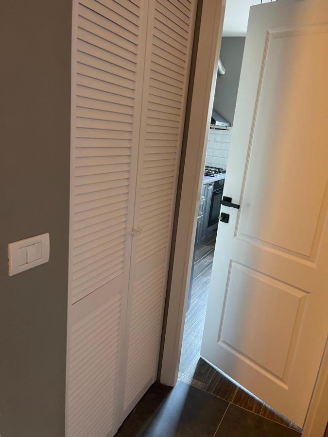 Lovely 2 Rooms Apartment In The Center Of The City Bucharest Exterior photo