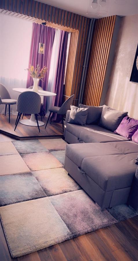 Lovely 2 Rooms Apartment In The Center Of The City Bucharest Exterior photo
